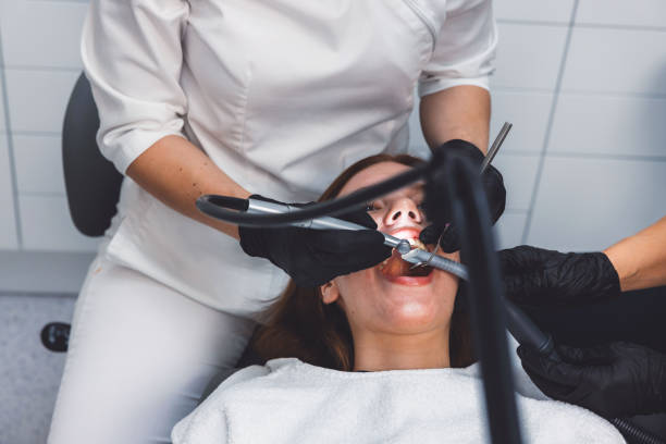 Best Emergency Tooth Extraction in Shelbina, MO